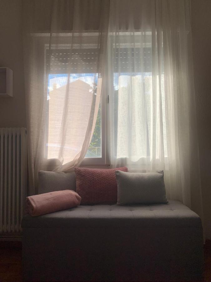 Petra'S House Apartment Florina Exterior photo